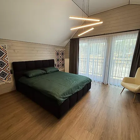 Вилла майя Микуличин