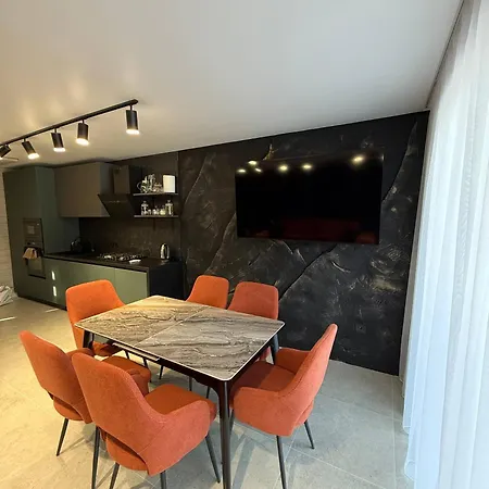 Вилла майя Микуличин